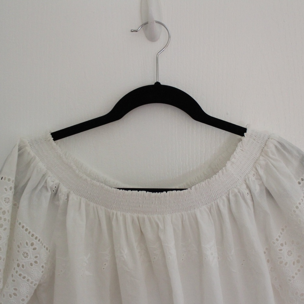 white flowy blouse